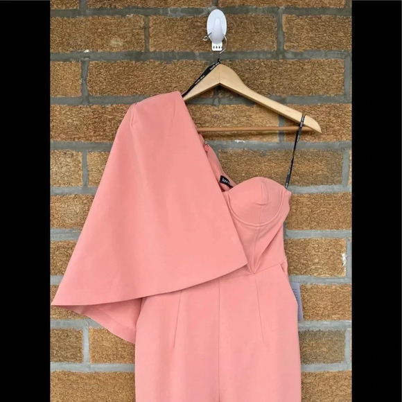 LAVISH ALICE One-shoulder Cape-detail Crepe Jumpsuit In Coral size 2 - Picture 5 of 13